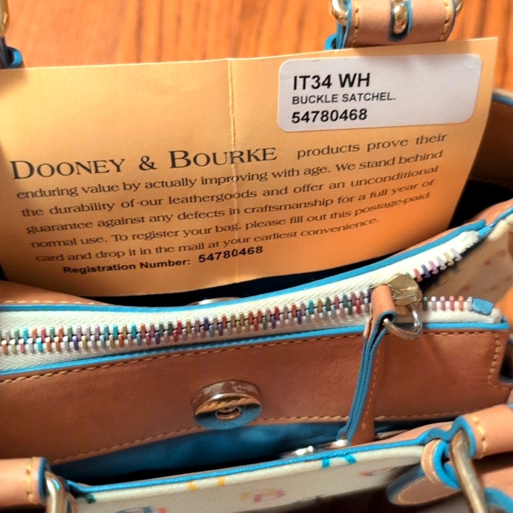 Dooney & Bourke -  White Handbag It Girl Collection With Rainbow & Heart Zipper - Picture 5 of 8
